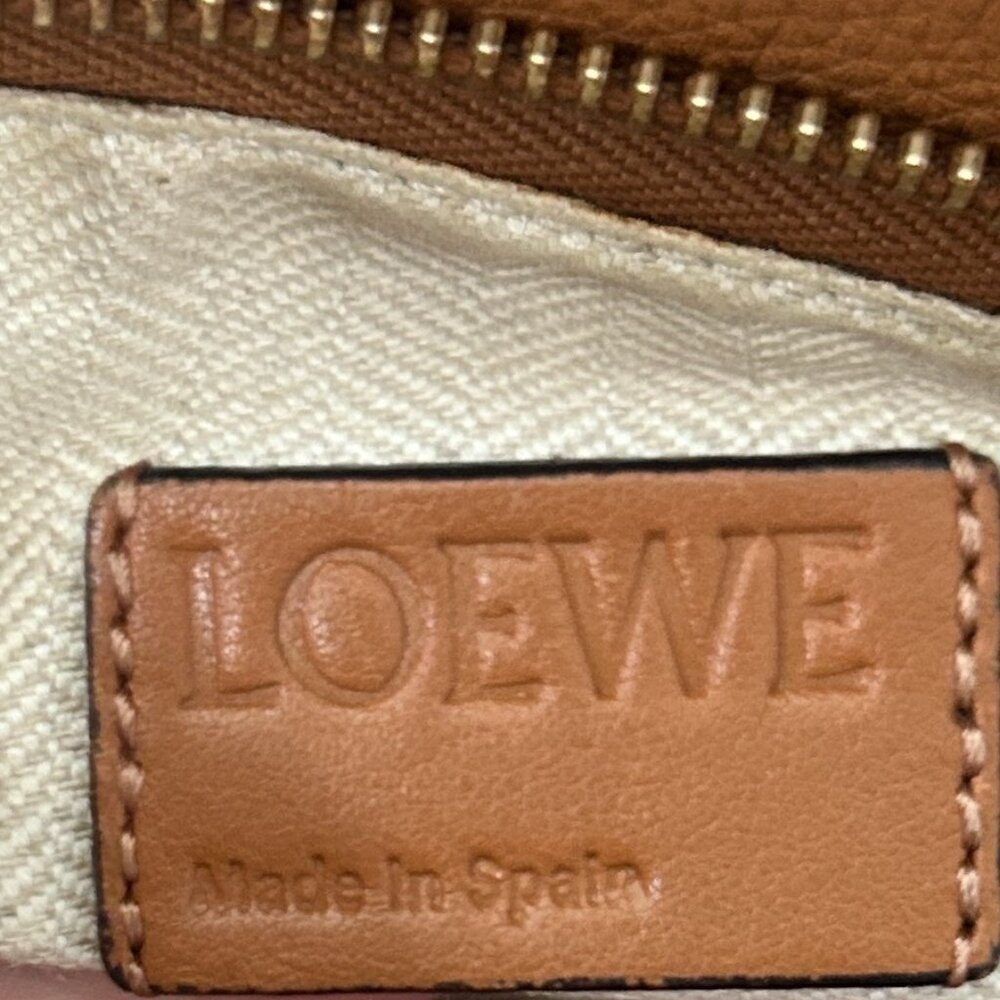 Loewe Edge Puzzle Bag, Large, Tan, with Dust Bag - Picture 13 of 15